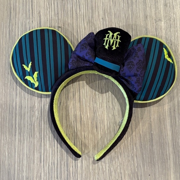 Disney Accessories - Disney ears